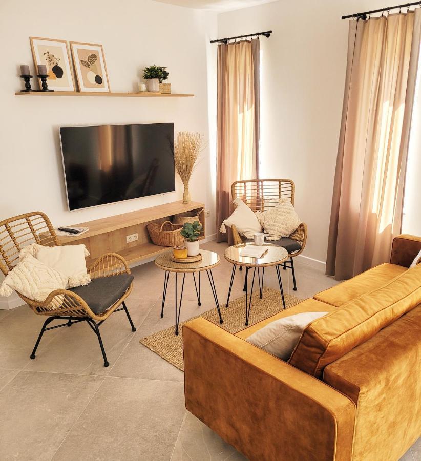 Pine Point Apartament With Terrace, Shared Pool, Tennis Court 波别罗沃 外观 照片